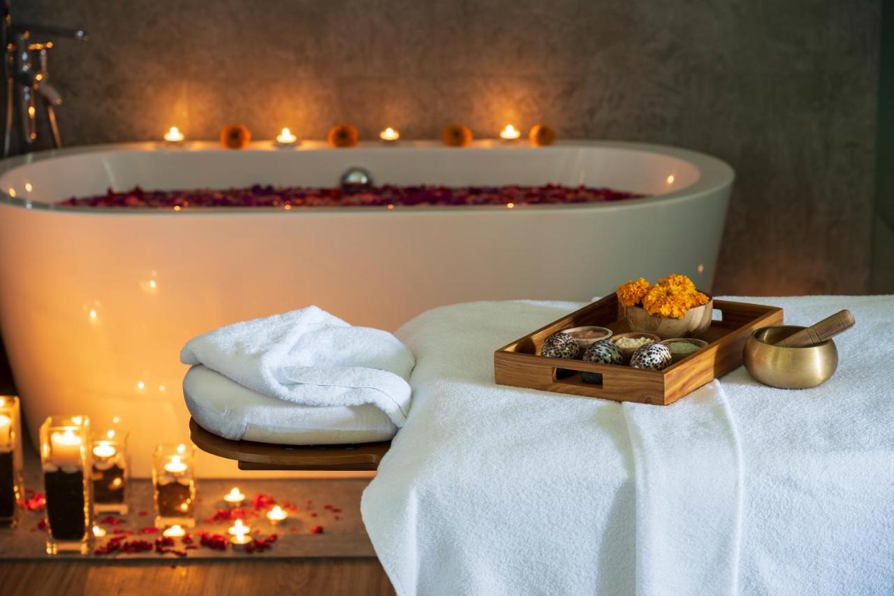 Kanvaz Village Resort Seminyak Екстериор снимка