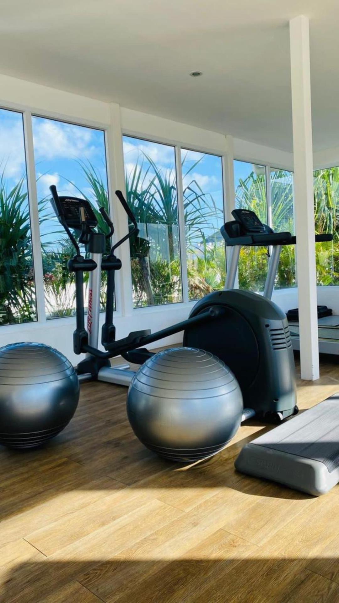 Kanvaz Village Resort Seminyak Екстериор снимка