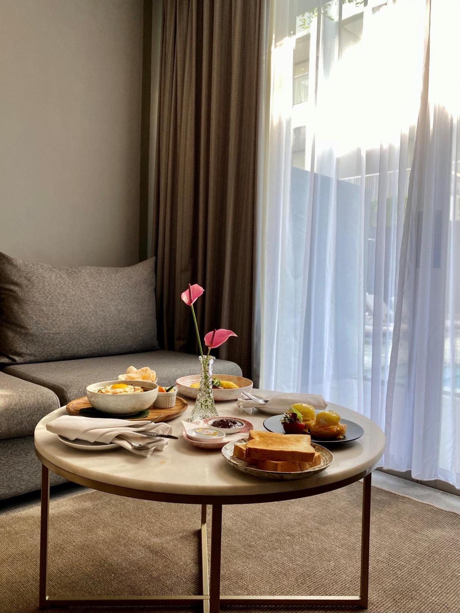 Kanvaz Village Resort Seminyak Екстериор снимка